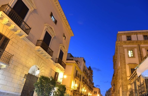 Castellammare Vucciria House | Real Umberto I° Suite - Kalsa