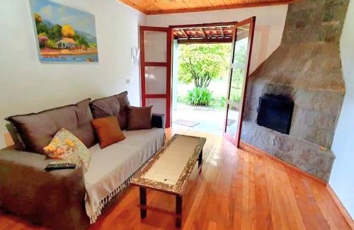 Goncalves Cabin | Recanto da Natureza, chalé