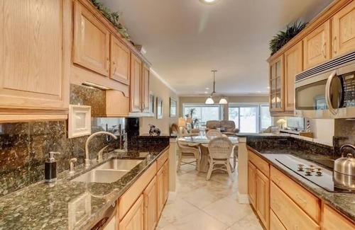 Palmetto Dunes Villa | Recently renovated Golf View Villa w/Full Kitchen & Private Patio