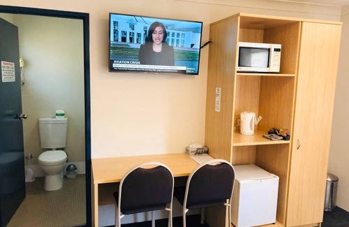 Muswellbrook Hotel | Red Cedar Motel