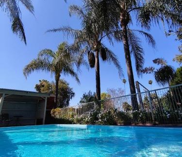 Gunnedah Hotel | Red Chief Motel