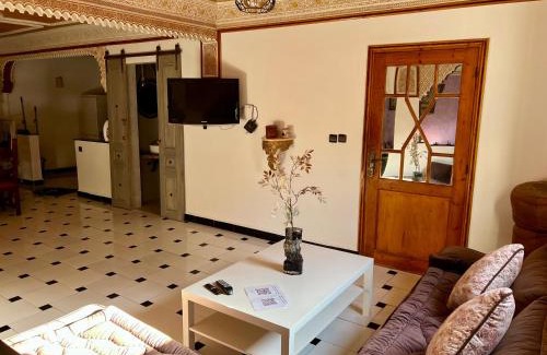 Essaouira Apartment | Red House