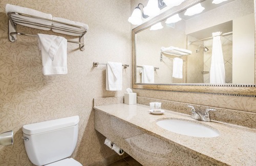Portland Hotel | Red Lion Hotel Portland Airport