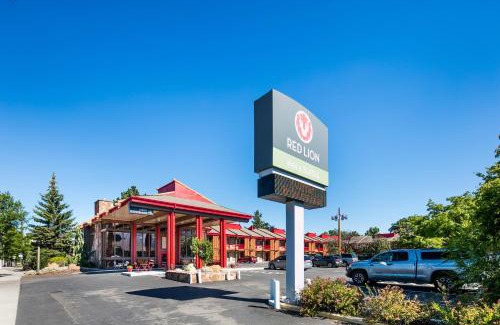 Heart of Missoula Hotel | Red Lion Inn & Suites Missoula