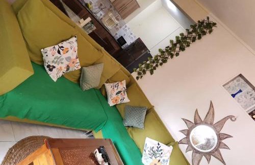 Pereybere Apartment | Red Lory residences apartment G1