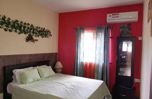 Pereybere Apartment | Red Lory residences apartment G1