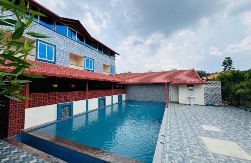 Chikkamagaluru House | Red Moon Homestay