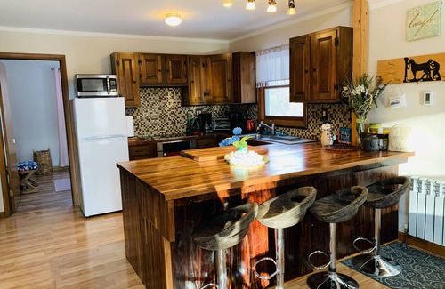 Pocono Pines House | Red Oak Cozy Chalet near Kalahari waterpark &15 min to Camelback ski resort🎿