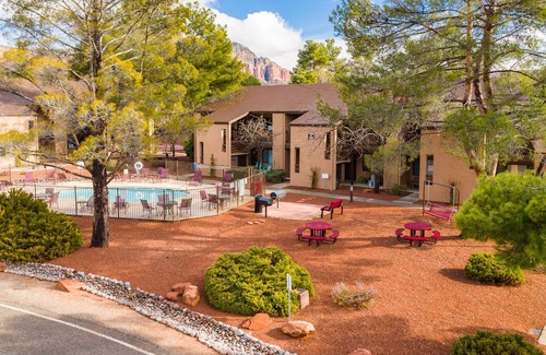 Oak Creek Condo | Red Rock Casita 1BR by Casago