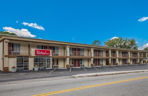 Caryville Hotel | Red Roof Inn Caryville