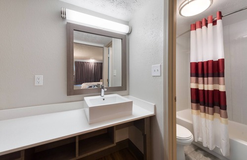 Moraine Hotel | Red Roof Inn Dayton - Moraine/U of Dayton