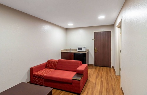 Springfield Hotel | Red Roof Inn Springfield, OH
