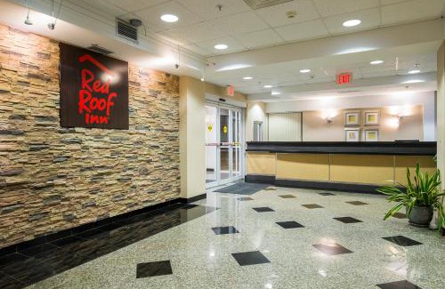 Bellmawr Hotel | Red Roof Inn & Suites Philadelphia - Bellmawr