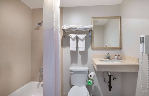 Tucson Hotel | Red Roof Inn Tucson Downtown – University
