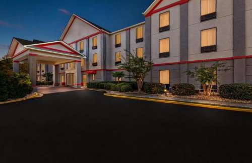 College Park Hotel | Red Roof PLUS+ & Suites Atlanta Airport South