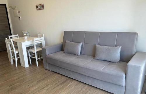 Rome Province Apartment | Red Sky Apartment - Porta di Roma by GHOR
