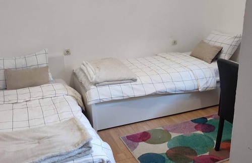 Palilula Apartment | red spot
