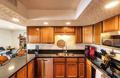 Osage Beach House | Redbud Retreat Amenity-filled Waterfront Home!