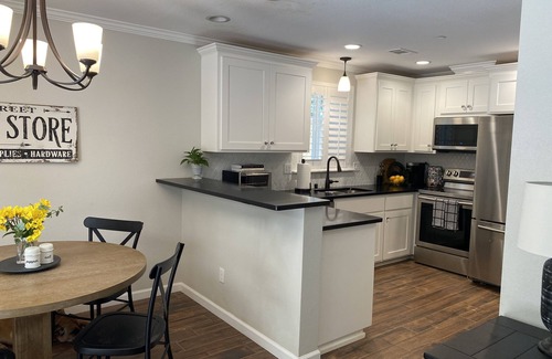 Junction House | Redding Country Cottage