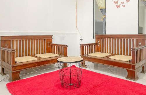 Pameungpeuk Hotel | RedDoorz at Pantai Sayangheulang Garut 2
