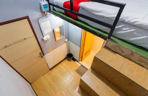 Kemang Hotel | RedDoorz At Stariez Kemang
