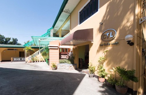 Vigan Hotel | RedDoorz at Teofila Lodge