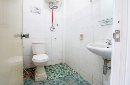 Bandar Lampung Hotel | RedDoorz @ Jalan Diponegoro Lampung