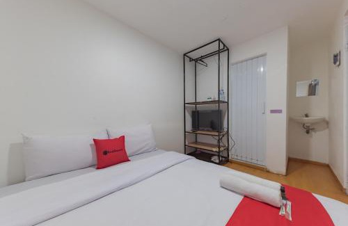 Parongpong Hotel | RedDoorz near Universitas Advent Indonesia