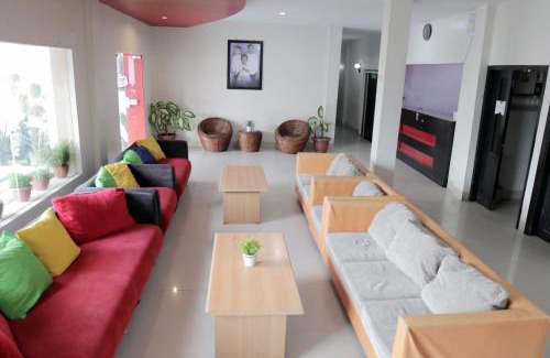 Sulawesi Hotel | RedDoorz @ Pasangkayu Mamuju Utara