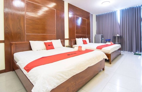 Binh Thanh Hotel | RedDoorz Plus near Mien Dong Bus Station