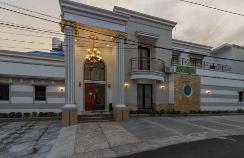 Manado House | RedDoorz Plus near Pantai Malalayang Manado