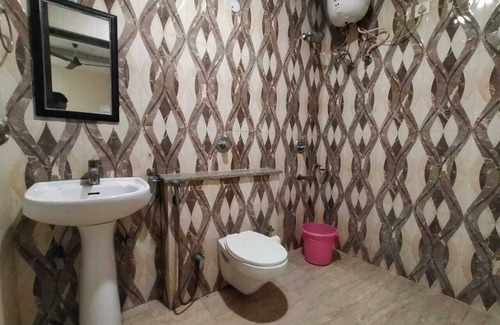 Noida Hotel | Redisston Hotel By GRB