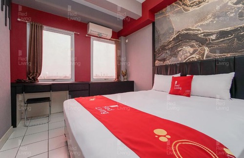 Bekasi Hotel | RedLiving Apartemen Patra Land Urbano - Kamarku Tower Mid-West
