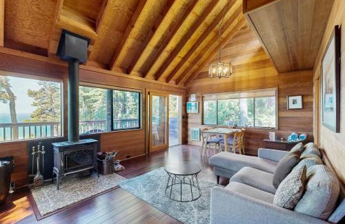 Sea Ranch House | Redwood Grove