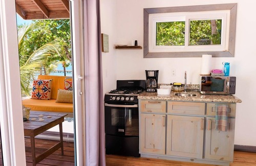 Roatan Cottage | Reefside Retreat - 4 Private Oceanfront Casitas