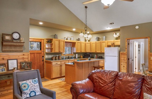Wilburn House | Reel Comfort Cabin ~ on the Little Red River
