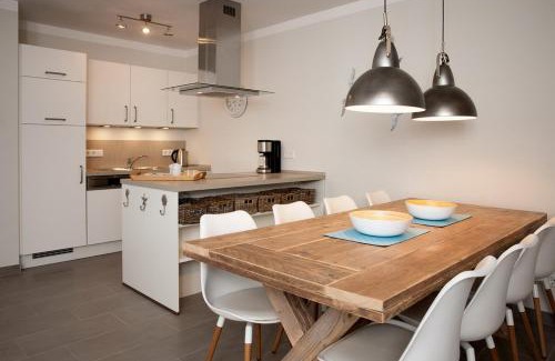 Tarnewitz House | Reethaus Am Mariannenweg 11a