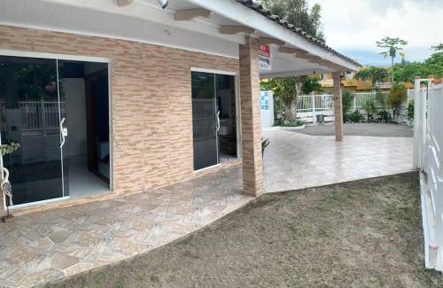 Pontal do Parana House | Refúgio perto do Mar: Ótima casa a 350m da praia