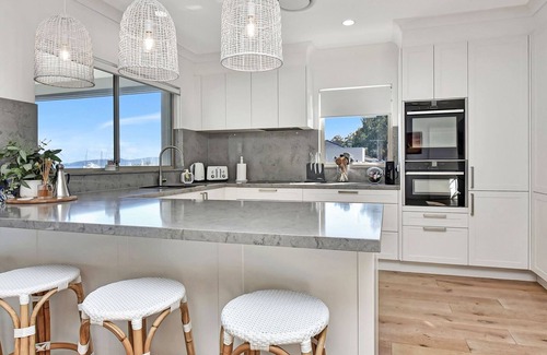 Soldiers Point House | Reflections at Sunset Beach - a stunning 5-bedroom, absolute waterfront property at Soldiers Point