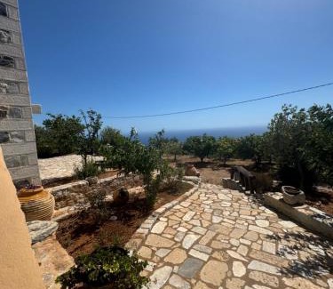 Omales House | Refoulo Tower