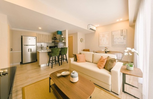 Downtown Santo Domingo Apartment | Regatta Living II With Breakfast Included - 703