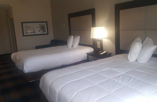 Northwest Pensacola Hotel | Regency inn and Suites