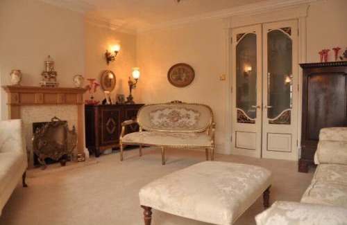 Putney House | Regency Town House