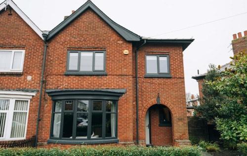 Middlesbrough House | Regent's Retreat - Stunning home in Middlesbrough