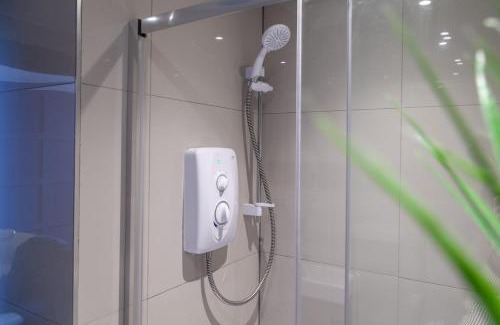 Warrington Apartment | Regent Street Hideaway