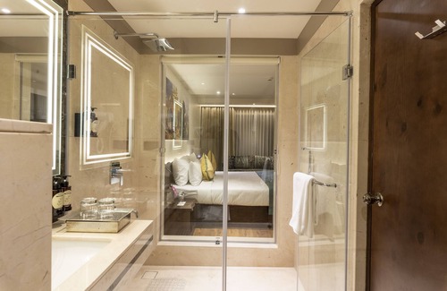 Mysore Hotel | Regenta Central Javaji Mysore