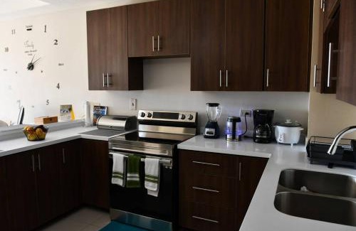 New Kingston Apartment | Reggae Inn