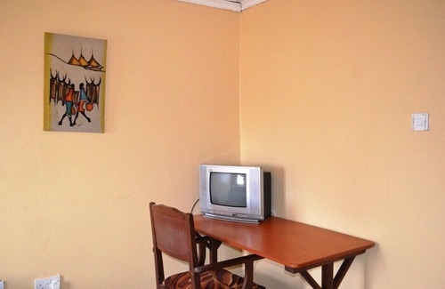 Embakasi Bed & Breakfast | Regional Hotel Nairobi