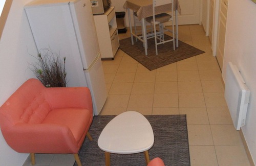 Berru Apartment | Reims - 2 rooms Le Sophro'logis & Bien-être
