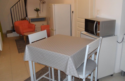 Berru Apartment | Reims - 2 rooms Le Sophro'logis & Bien-être